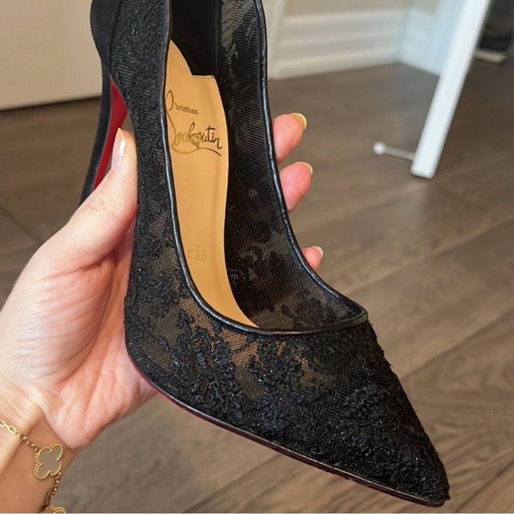 Authentic Louboutin Pigalles